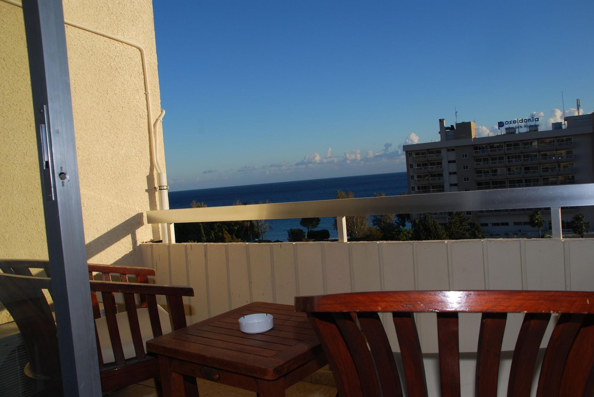 The Caravel Hotel Lemesos Exteriér fotografie